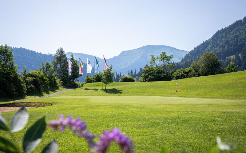 Golfen im Allgäu mit Wellness im Golf-Hotel HUBERTUS in Balderschwang