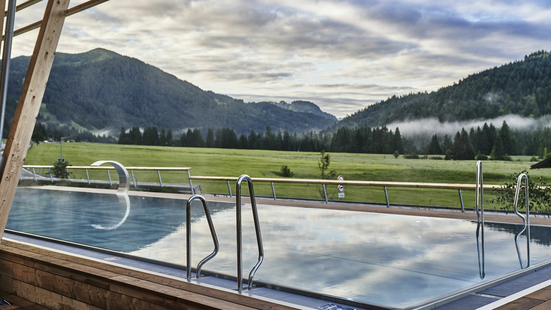 Hotel im Allgäu mit großem Wellnessbereich Mountain Spring Spa